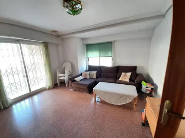 Chalet pareado en calle Méjico