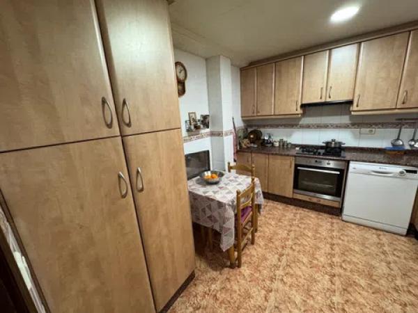 Piso en calle Escultor Navarro Santafé