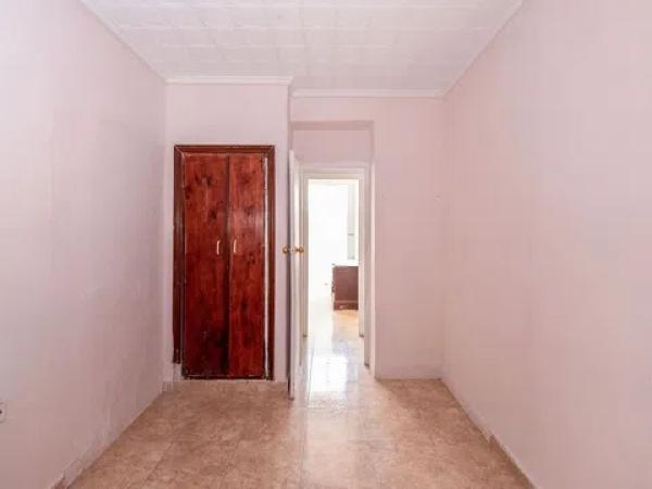 Piso en calle de la Virgen de la Porteria, 5