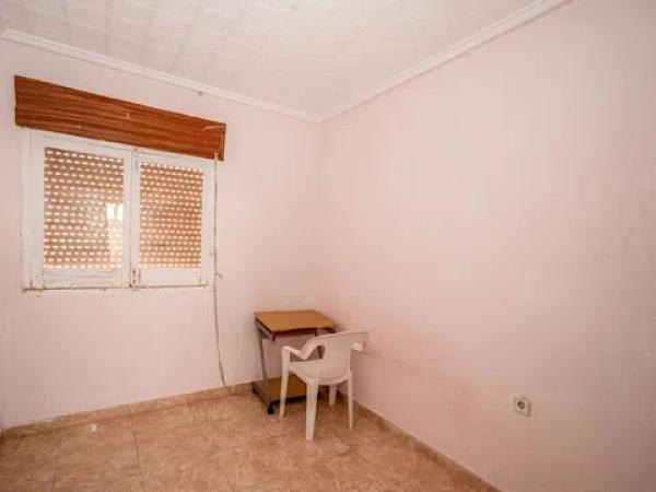 Piso en calle de la Virgen de la Porteria, 5