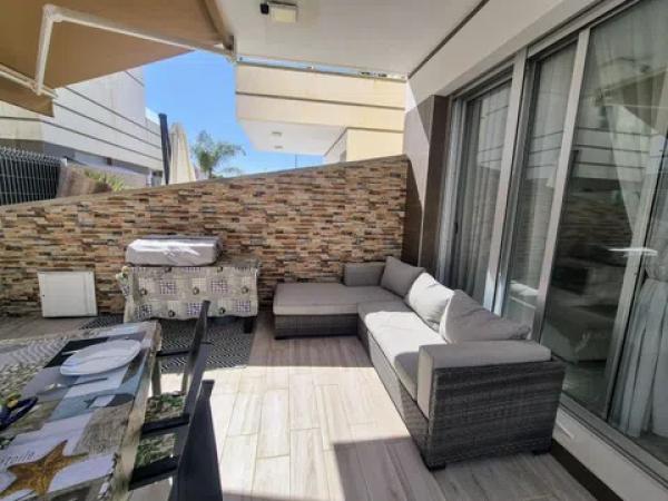 Casa independiente en avenida de Cuenca