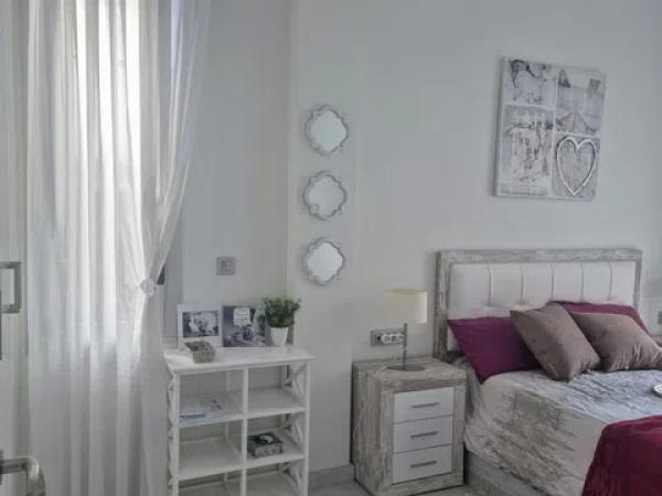 Casa independiente en avenida de Cuenca