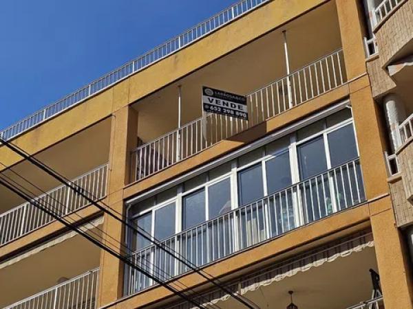 Ático en calle Jacinto Benavente