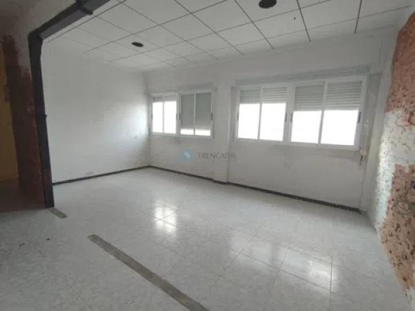 Piso en calle Manuel Parra