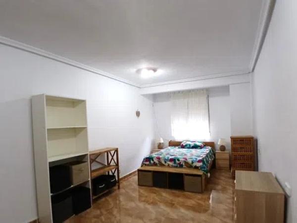 Piso en calle San Bernardo