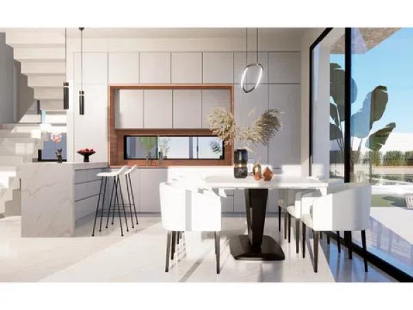 Casa independiente en avenida del Mediterráneo s/n