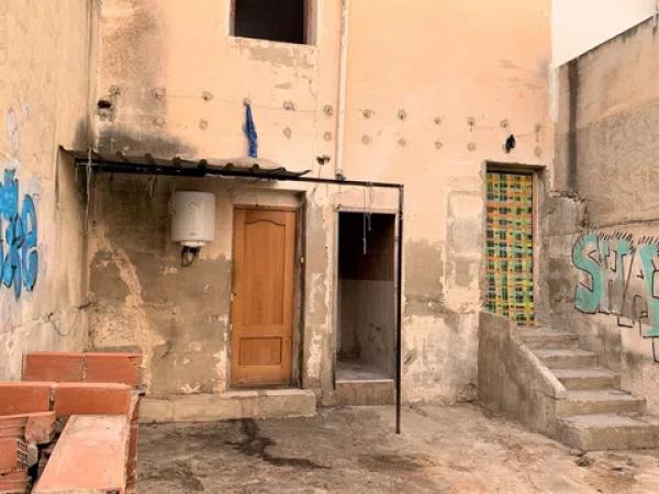 Chalet adosado en calle Alfonso Xiii, 17