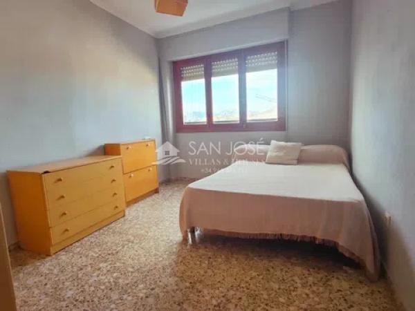 Piso en Barrio Las Fuentes - Los Cipreses