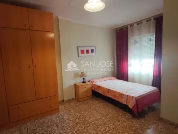 Piso en Barrio Las Fuentes - Los Cipreses