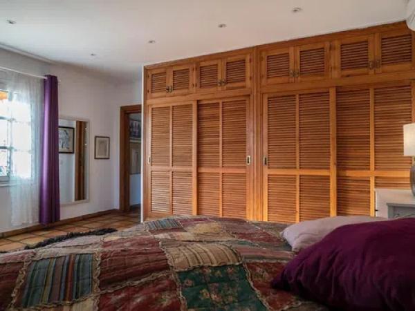 Casa independiente en calle Pintor Rembrandt