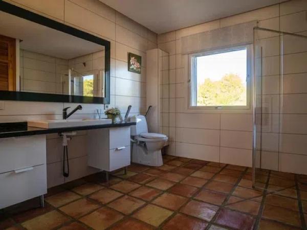 Casa independiente en calle Pintor Rembrandt