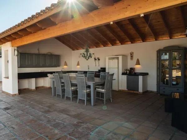 Casa independiente en calle Pintor Rembrandt