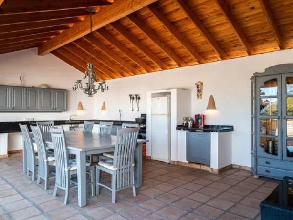 Casa independiente en calle Pintor Rembrandt