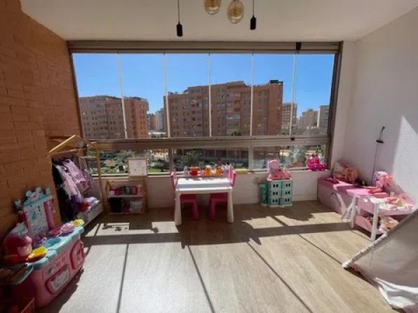 Piso en avenida de Ansaldo