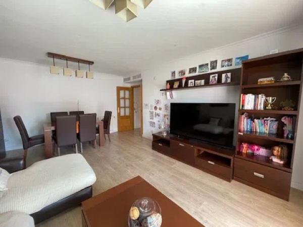 Piso en avenida de Ansaldo