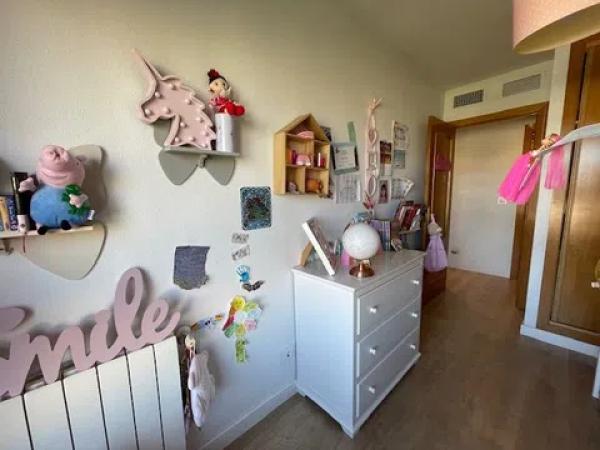 Piso en avenida de Ansaldo