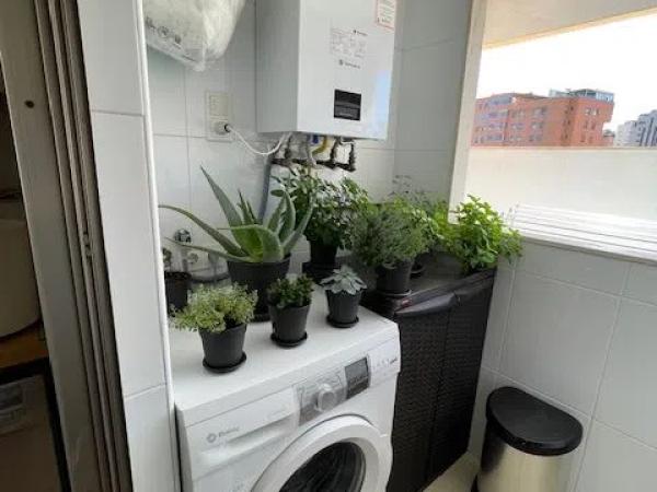 Piso en avenida de Ansaldo