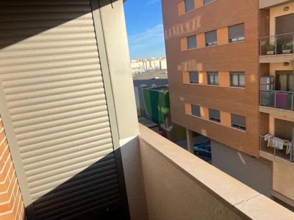 Piso en calle Lérida, 6