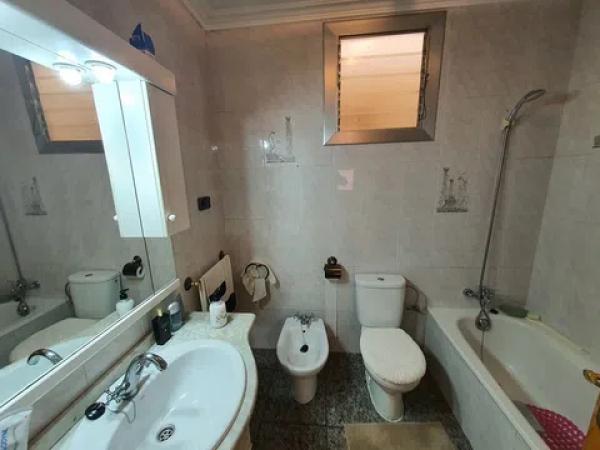 Dúplex en Barrio Reina Victoria-Miguel Hernández