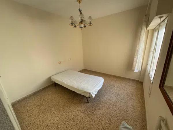 Piso en calle de Isabel la Católica