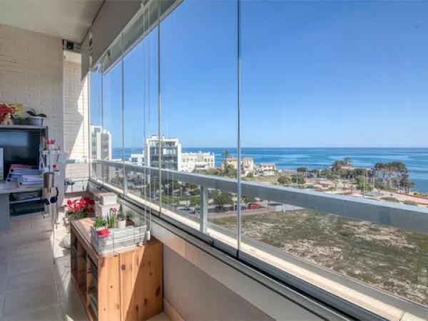 Piso en avenida Marina Baixa