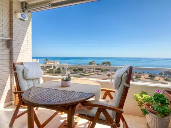 Piso en avenida Marina Baixa