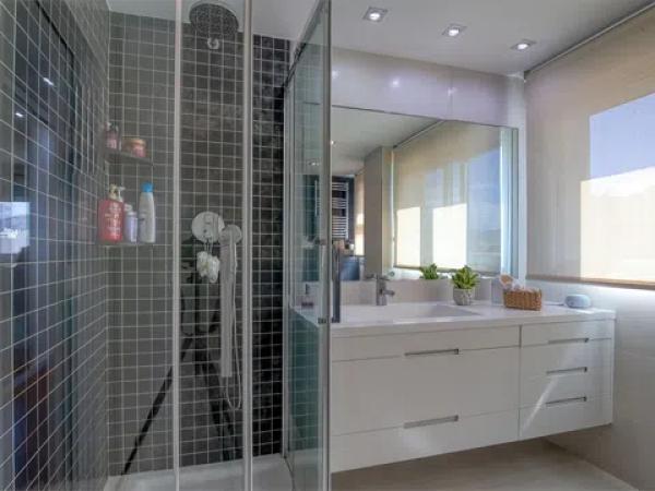 Piso en avenida Marina Baixa