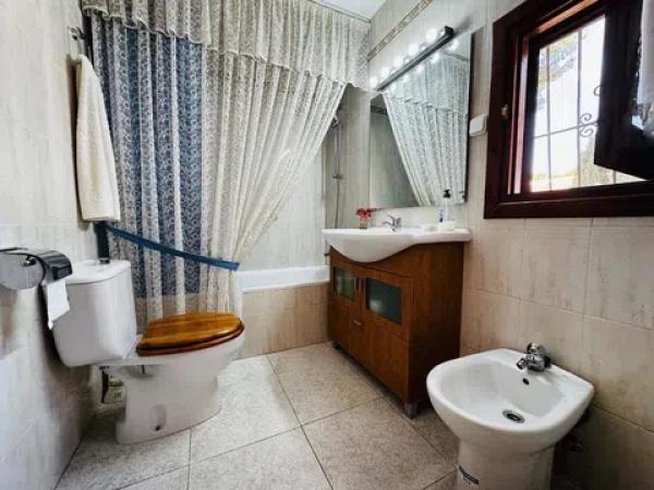 Chalet adosado en Urbanització Pla de Garaita, 87