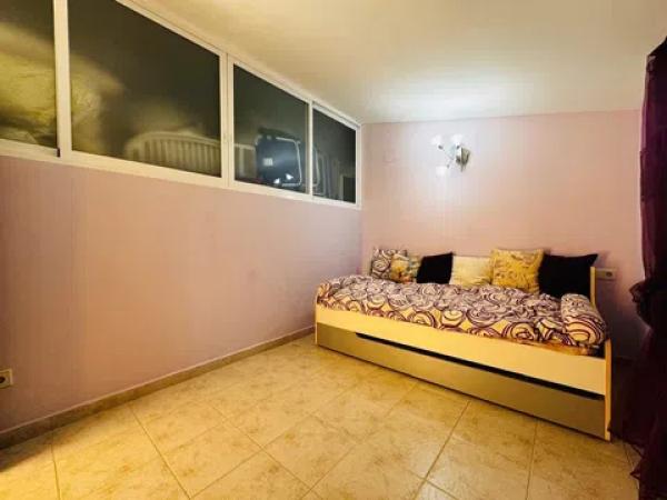 Chalet adosado en Urbanització Pla de Garaita, 87