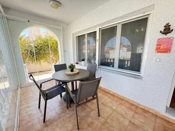 Chalet en San Miguel de Salinas