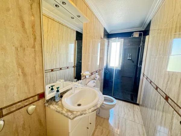 Chalet en San Miguel de Salinas