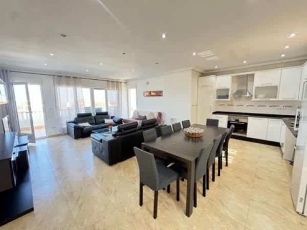 Chalet en San Miguel de Salinas