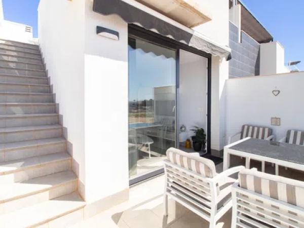 Casa independiente en calle Dalia, 50