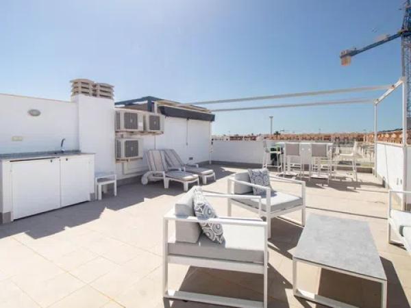 Casa independiente en calle Dalia, 50