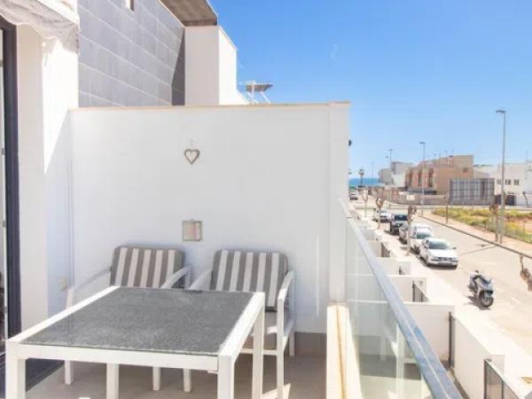 Casa independiente en calle Dalia, 50