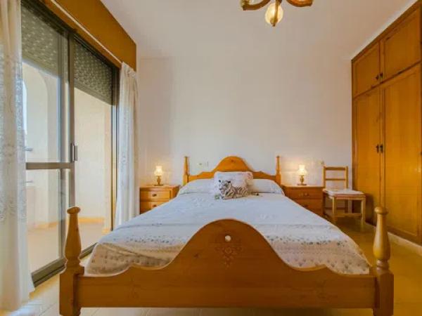 Chalet pareado en Urbanización las Viñas i