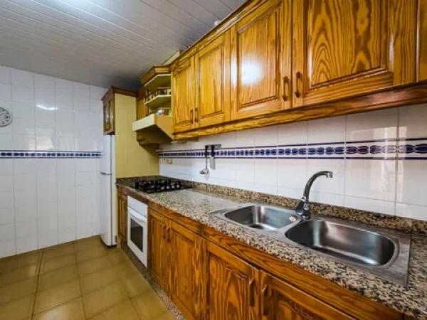 Chalet pareado en Urbanización las Viñas i