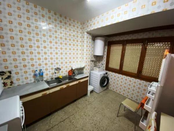 Chalet adosado en plaza Mayor, 1