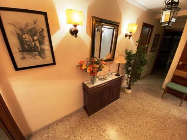 Chalet adosado en plaza Mayor, 1