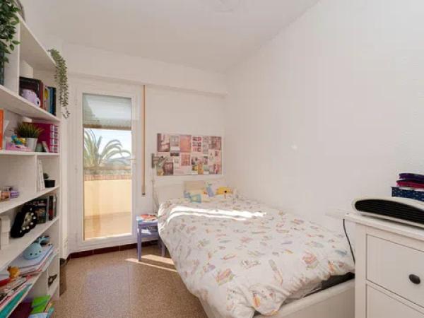 Chalet adosado en calle Houffalize