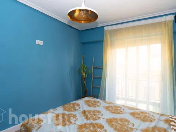 Piso en calle Arturo Salvetti Pardo