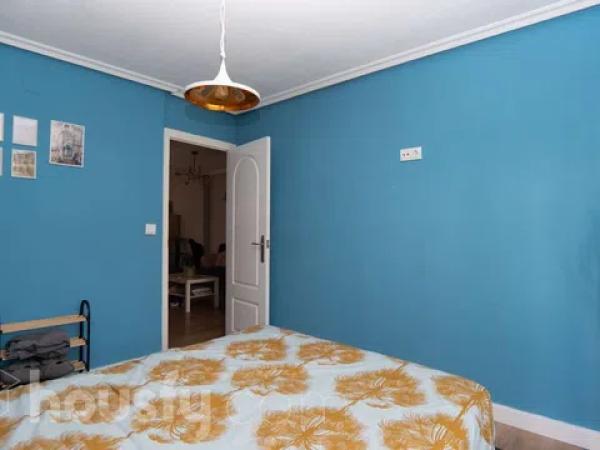 Piso en calle Arturo Salvetti Pardo