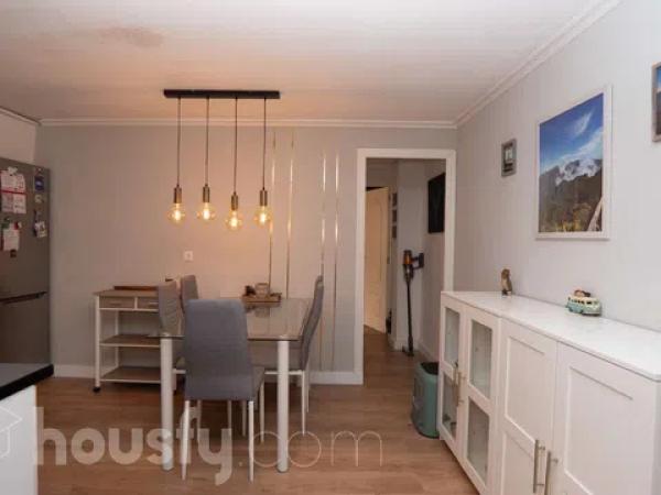 Piso en calle Arturo Salvetti Pardo