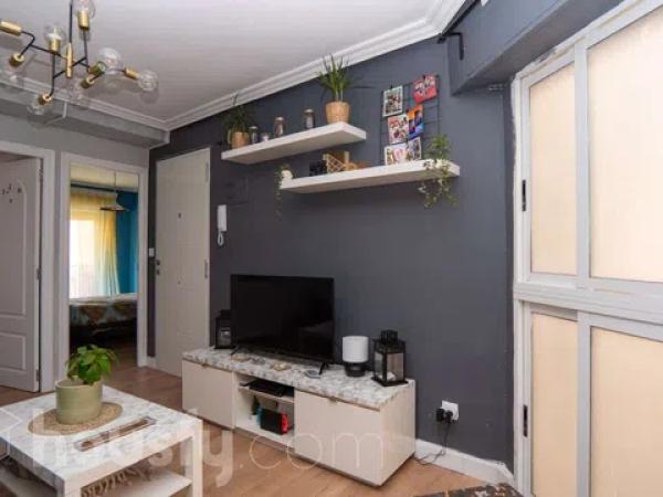 Piso en calle Arturo Salvetti Pardo