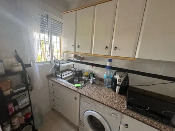 Piso en avenida Corinto, 2 a