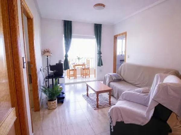 Piso en avenida Corinto, 2 a