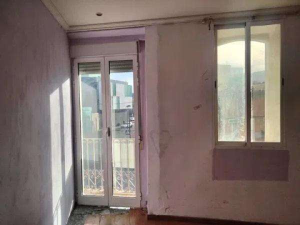 Piso en plaza del Pais Valencià