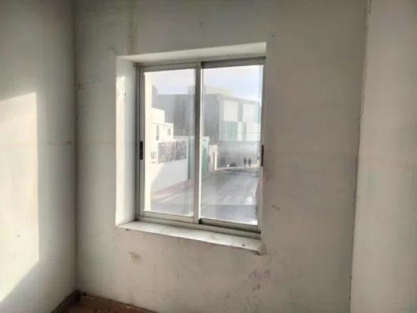 Piso en plaza del Pais Valencià