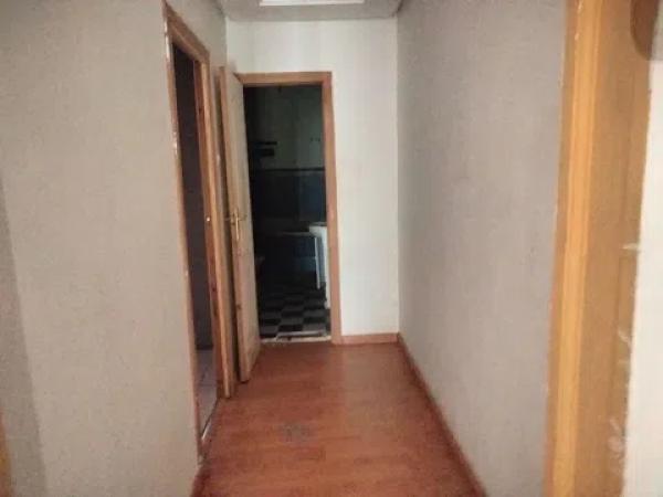 Piso en plaza del Pais Valencià