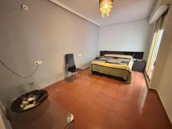 Piso en Barrio Pont Nou-Corazón de Jesús